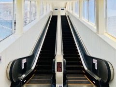 エスカレーターを歩くな！！←じゃあもっと速く回せや