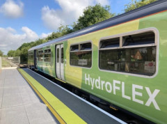 韓国人「日本が20年前から進めていた“水素鉄道”に驚きの声！なぜ世界は今、ディーゼルを捨てて“水素鉄道”に社運をかけるのか？」