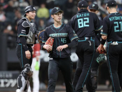 日本ハム、3連勝ならず1日で借金生活に逆戻り　