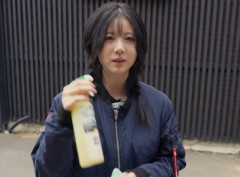 【悲報】洗車場勤務の女さん、職場で嫌々SNS宣伝用のダンス動画を撮影され目から光が消えるｗｗｗｗｗｗｗｗｗ