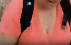 【動画】デカ乳まんさん、野外でイキそうになってしまうｗｗｗ