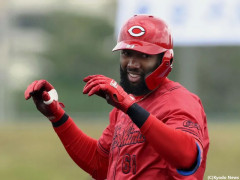 カープファビアン、無期限で2軍調整。打率.169はセ最下位。藤井ヘッド「守備も打撃も迷っている。モヤモヤしている」