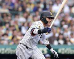 木浪をどうしても使いたいなら三塁手起用が丸いのか？