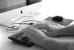 キーボードを叩くように入力するやつ！