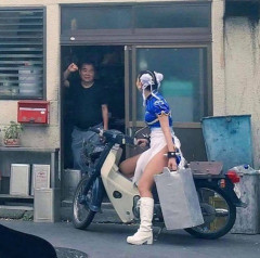 【画像】Hなウーバー配達女子、実在したｗｗｗｗｗｗ