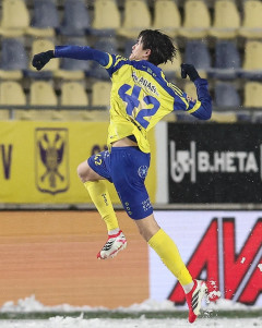 【動画】レンタル先へゴールを決めた後藤啓介、相手チームにブチギレられるwwwwww