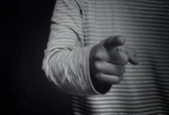 【驚愕】小峠英二「ロケで取材許可取ってる店に疑似許可取りノリ、何も面白くない」⇒！