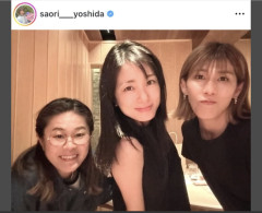 【画像】上戸彩、両隣にバケモノを置いて自分を引き立たせる卑怯者だったwwwww