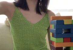 【画像】YOASOBIのikuraちゃん、普通にEカップはありそうなバスト