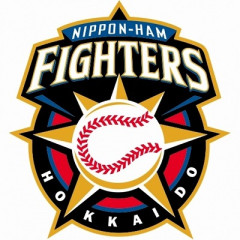 【悲報】大人気YouTuberを試合に呼んでライブ披露した日ハム、なぜか大炎上してしまうｗｗｗｗｗ