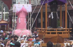 【神対応】『男根祭り』を取材に来た女性作家が50代主催者おじから「お前彼氏いんの？」とニヤニヤされる　→　やっぱセクハラか…と思ったら、まさかの超展開に！