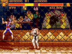 スト2のバルログ ← なんでコイツだけ金網上りの特殊な攻撃できたの