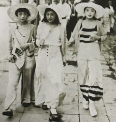 【画像】100年前の女子大生、普通に可愛いｗｗｗｗｗｗｗｗ