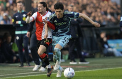 冨安健洋「サイドバックより僕はセンターバックの方がしっくりくる」　アヤックスでの今季を語る