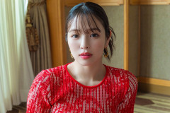 【悲報】「四国（の県）言える？」に26歳美人モデル「高…松」「愛知」