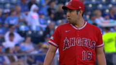 菊池雄星 6試合  0勝3敗 6.21 年俸32億円