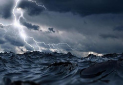 【末期】34隻が即逃亡ｗｗｗ ホルムズ海峡が『悲惨な状態』になってしまう・・・・