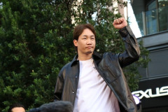 【画像】お前ら「朝倉未来のファッションセンスダサすぎワロタｗｗｗ」ワイ「それではこちらをご覧ください」