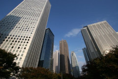 【悲報】新宿勤務で専卒22.4万、大卒23万、院卒24万←弊社に新卒が全然来ない理由