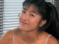 【画像】かとうれいこのグラビア、海綿体を爆発させてしまう