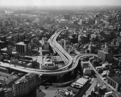 【動画】日本人「アフリカ人へ。日本は戦後20年でこれを築きました。あなたたちは核兵器攻撃されてないのに何も築きませんでした。なぜですか？」