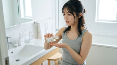 【陽キャはみんなやってる】なんGでヘアオイル使ってる人、0人説