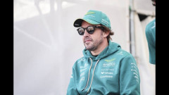 アロンソ、2027年もF1継続へ「引退の時が来れば自然と分かるはず」「まだその時は来ていない」