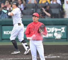 カープ栗林、サトテルに痛恨被弾。打線改造も散発5安打で完封負け【広島0-1阪神/試合結果】