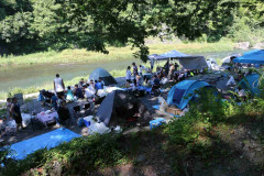 ヤマビル被害がアウトドアで急増中「血が止まらない」「魔物のよう」　ヒル増加に「シカ」や「キョン」が関係か