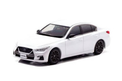 【海外の反応】日産スカイライン／インフィニティQ50は手軽に乗れるラグジュアリーセダン！