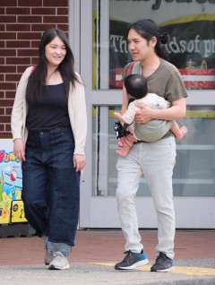 【画像】小室夫妻の近影ｗｗｗｗｗｗ