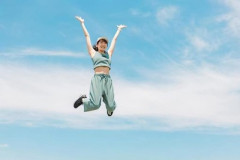 【画像】この黒レギンスの女子に『まだ帰りたくない』って言われたらどうする？www