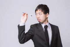 陽キャ風に見えて陰がワラワラな趣味「ダーツ」「バイク」