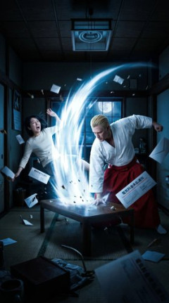 【爆笑】30代女性さん「夫が机をバンッと叩いた衝撃で4～5メートルくらい吹き飛ばされました」ｗｗｗｗｗｗｗｗｗｗ