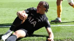 【速報】オランダ代表の主力MFシャビ・シモンズ　右膝負傷でW杯絶望「人生は残酷」…1次リーグで日本と対戦・・・