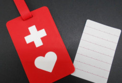 【悲報】ファッション感覚で「ヘルプマーク」を付ける若者たち、増加中　その驚きの理由はこちら