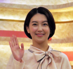 【悲報】和久田麻由子さん新番組「news LOG」、初回3.8％でNキャス10.4％に敗れる