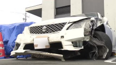 パトカーから逃走した車が空き家に衝突 トルコ国籍の運転手を警察官の胸ぐら掴んだ公務執行妨害の疑いで逮捕