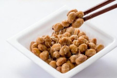 【命題】賞味期限が4日も過ぎた納豆があるが、これ食ったらやばいか？