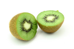 キウイとかいう食ったら舌が痛くなる食い物ｗｗｗ