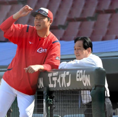 カープ『契約更改&査定方法の満足度』12球団中10位。平均年棒は8位。