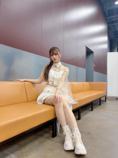 【画像】シャニマス声優さん(28)、スッケスケのえちえち衣装でﾊﾟｼｬﾘ