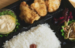 【画像】ほか弁の唐揚げ弁当、理想すぎる