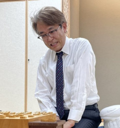 【朗報】羽生善治九段さん、会長辞めた途端にガチで強くなってしまうｗｗｗｗｗｗｗｗｗｗ