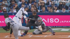 大谷翔平、第一打席で三試合連続安打となるライト前ヒット！！！！！！！！！！！！！