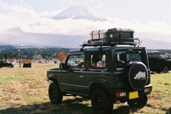 【悲報】ワイさん、ジムニーシエラが欲しすぎて泣いてしまうｗｗｗｗｗｗｗｗｗｗ