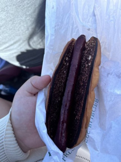 【悲報】客「あの…ホットドッグが黒焦げだったんですけど…」フレッシュネスバーガー店員「普通です(半ギレ)」