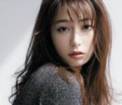 【画像】宇垣美里さん、ケツのボディラインが性的すぎる