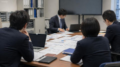 【速報】健康保険組合　今年度全体で約2890億円赤字の見通し「団塊の世代がじじばばになって高齢者の医療費が負担に・・・」