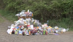 【悲報】京都府南丹市、殺害された小学生 安達結希さんのためにお供え → 野生のクマが召喚される → 祭壇撤去